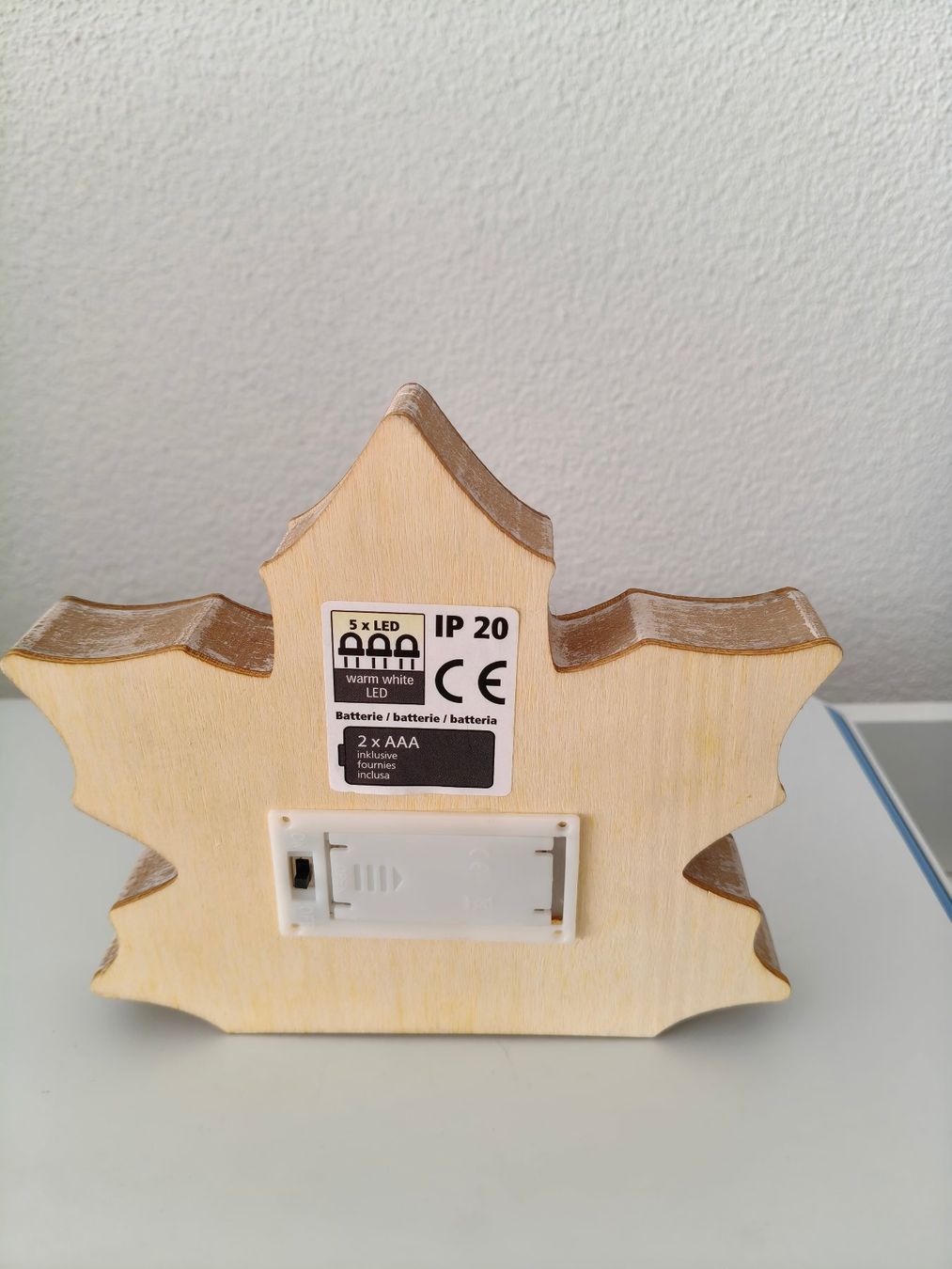 Alle Dekorationen: Herbstblatt mit Licht aus Holz – Neu (gemäss Beschreibung) aus Rothrist von Stranglehold 1