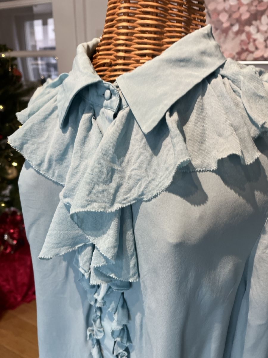 Manor Blusen: Edle Bluse mit Rüschen, Manor, 38 – Gebraucht aus Solothurn von Bobesch08 2
