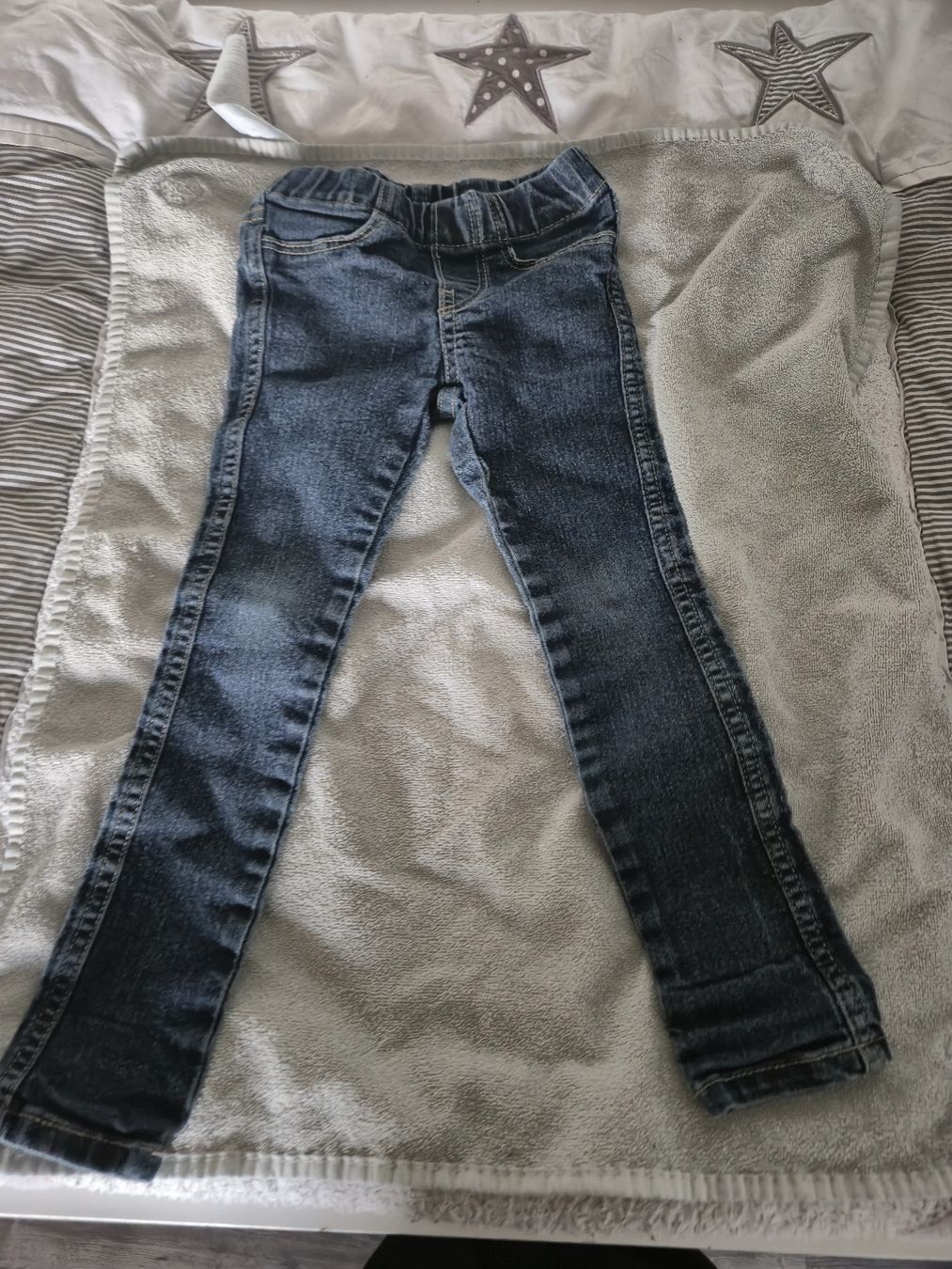 Hosen: Hose Grösse 98 – Gebraucht aus Leuggern von MonaM90