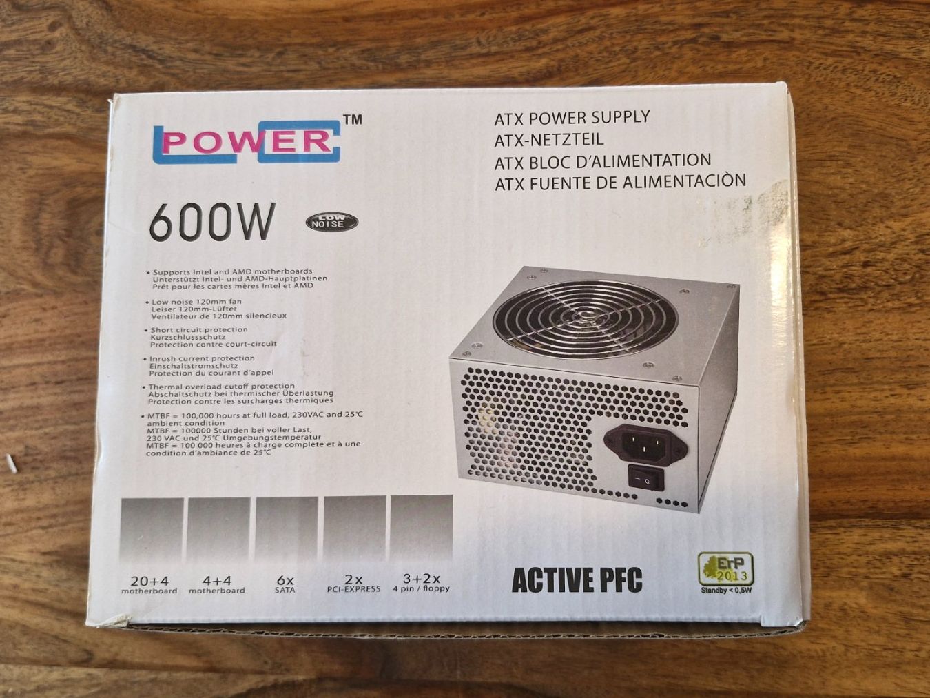 Composants électroniques: ATX power supply 600W – D'occasion à Buchs AG par yon.berry