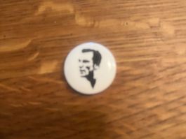 *Fred Perry Button*