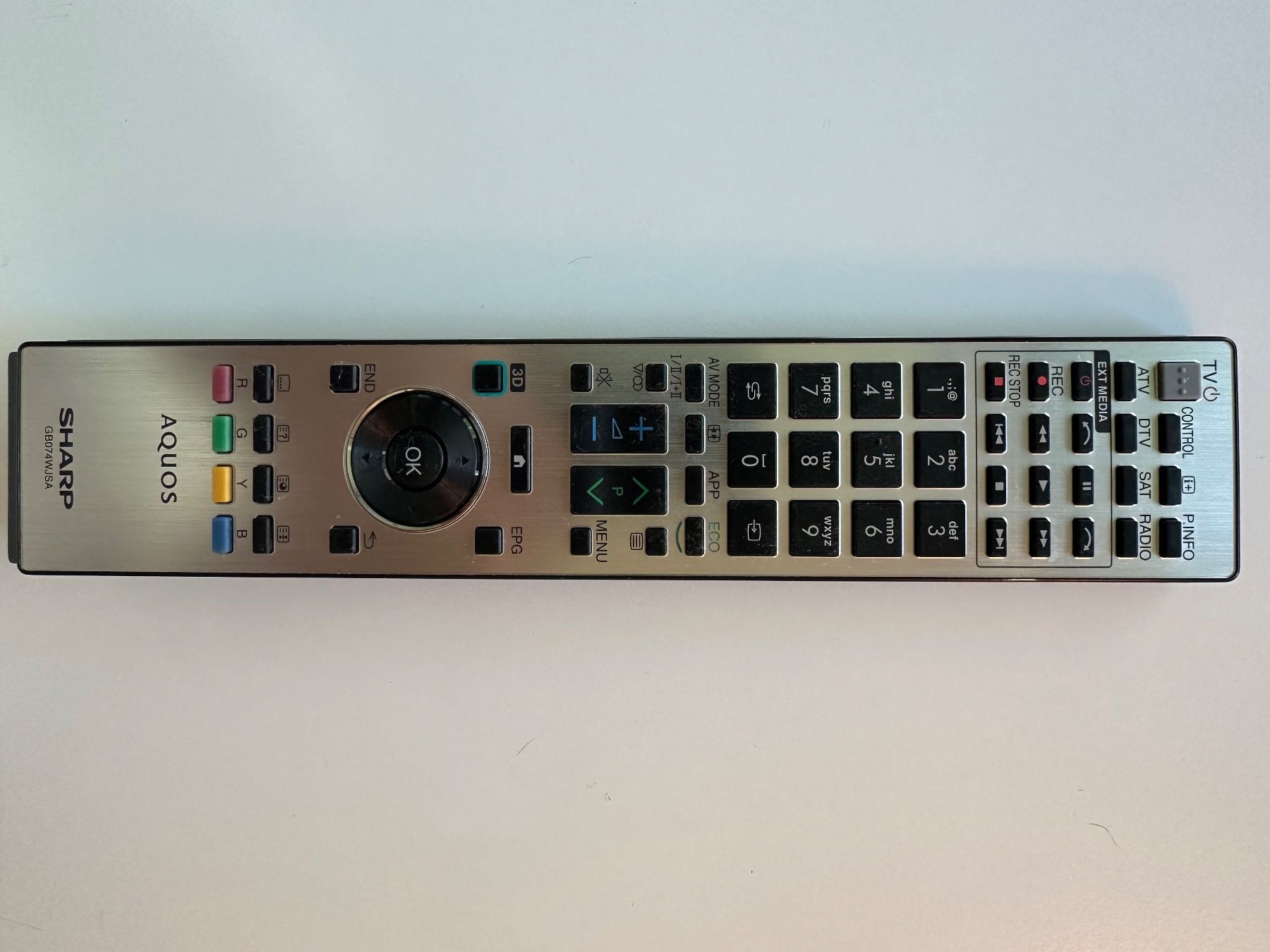 Sharp Televisori: LCD-TV SHARP AQUOS 60 Zoll – Usato da Küsnacht ZH venduto da  3