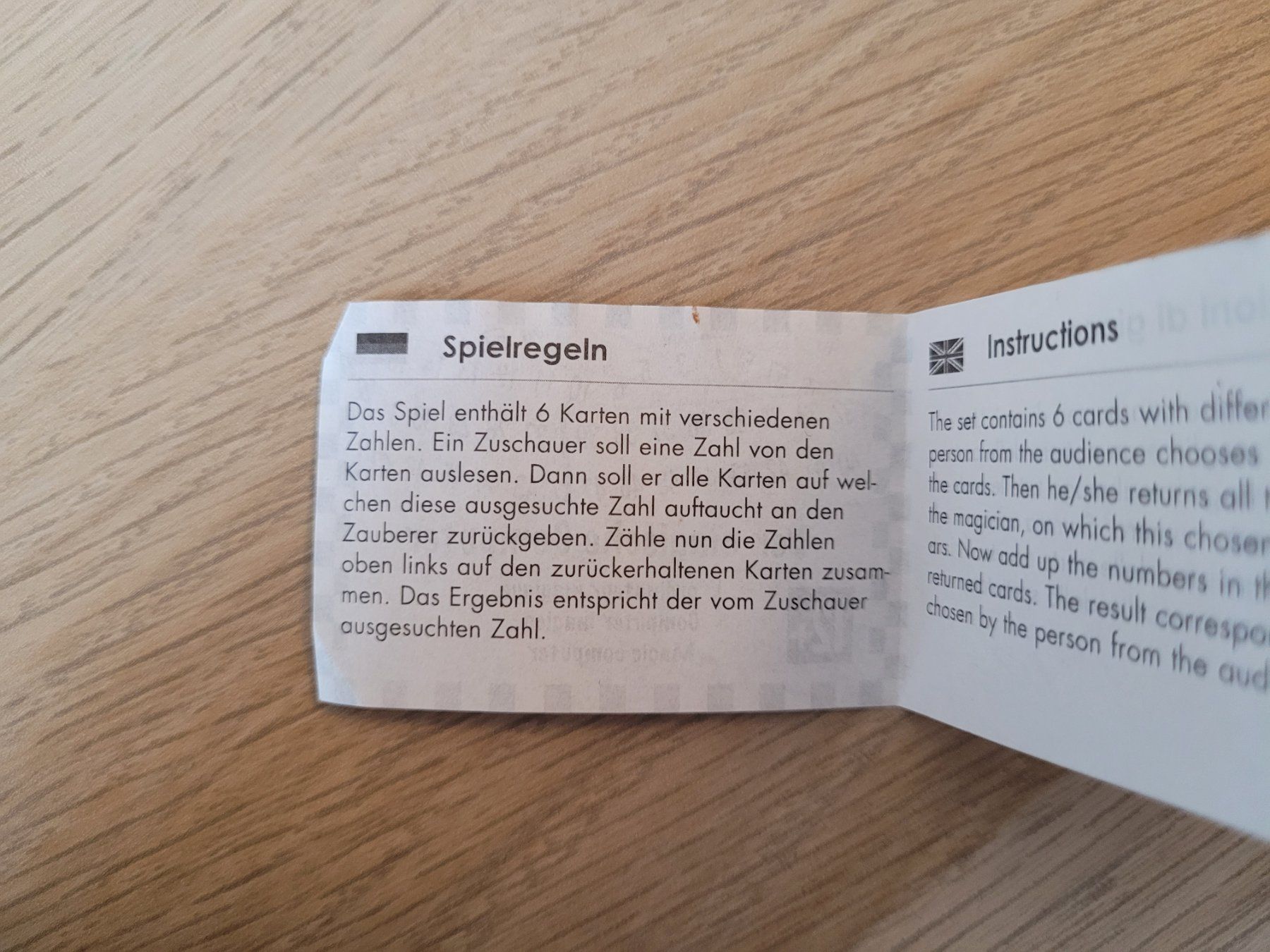 Spiele: 52 Zaubertricks("50 tolle Zaubertricks" + zwei weitere) – Gebraucht aus Spiez von Aprikose25 5