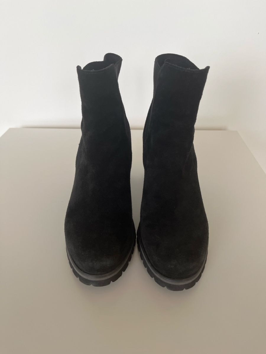 Scarpe da donna: Stiefeletten schwarz, Grösse 40 – Usato da Zürich venduto da lyn_tqp5 1