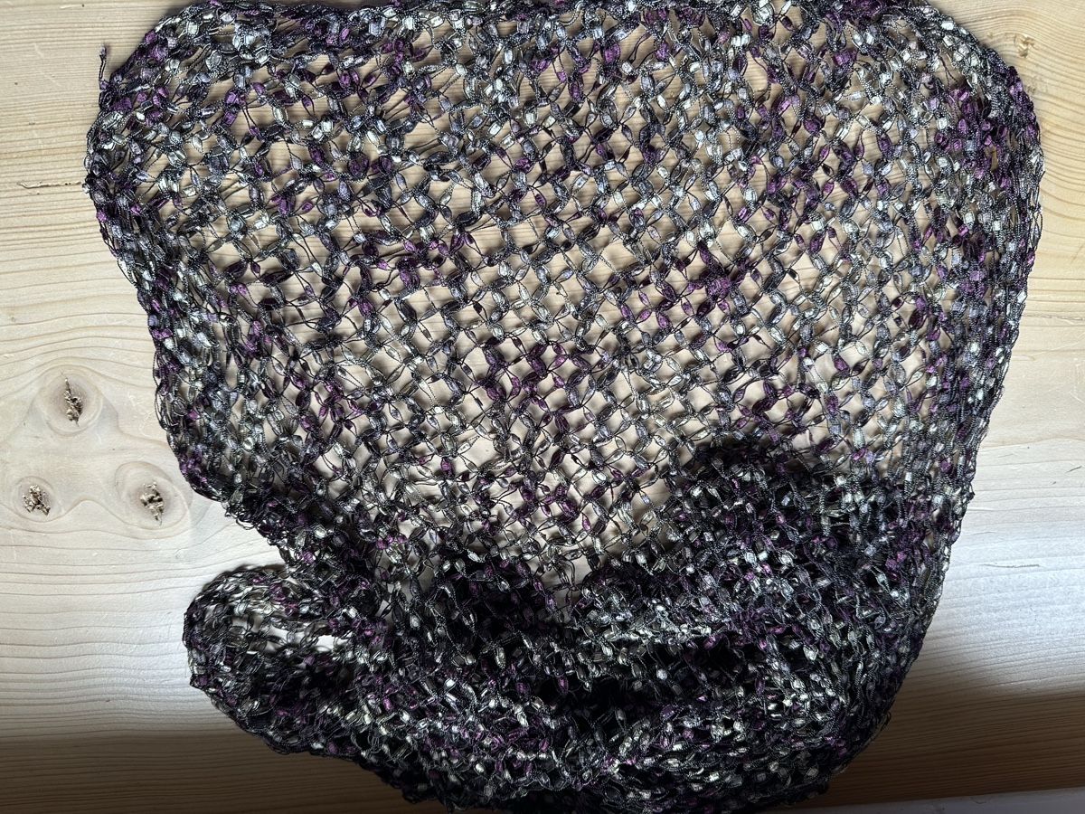 Foulards, Tücher & Schals: Schal selbstgestrickt – Gebraucht aus Ottikon von lo99 1