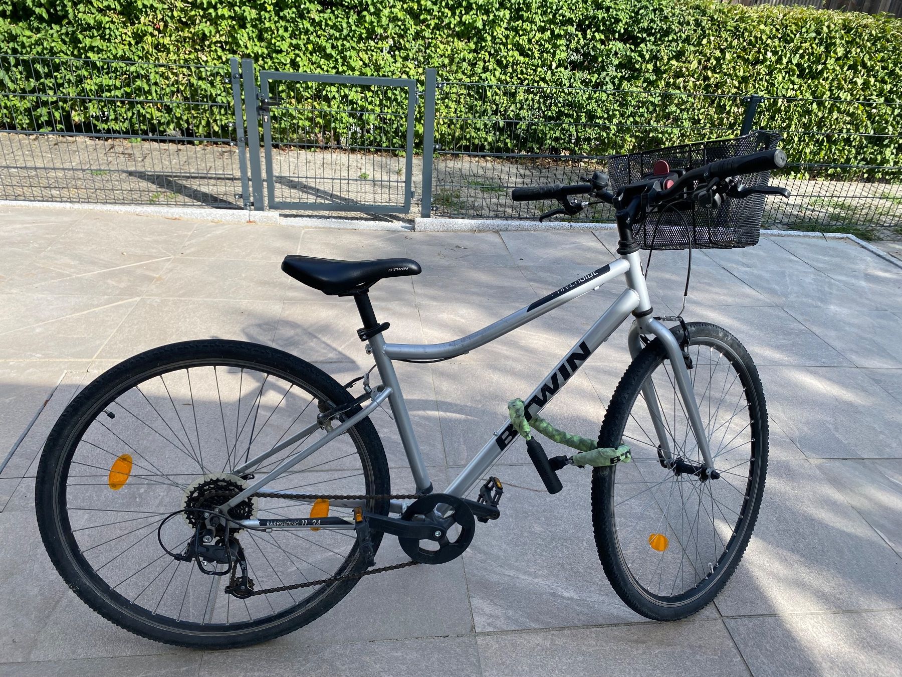 Decathlon Biciclette: Fahrrad B'TWIN Riverside 120 silber – Usato da Schinznach Dorf venduto da mel_hms8