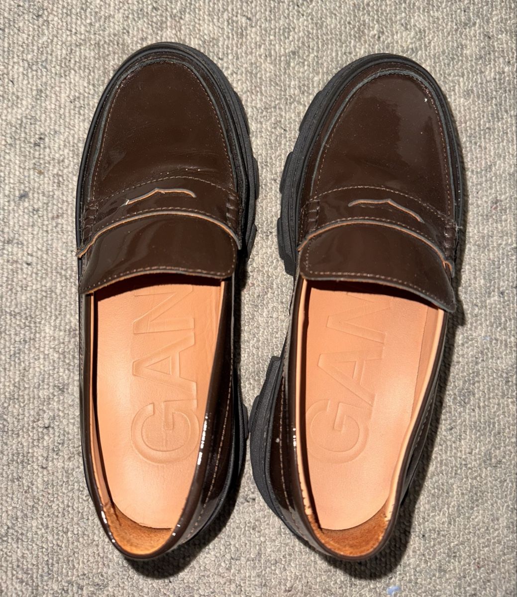 Ganni Scarpe da donna: Ganni loafers size 41 – Usato da Horgen venduto da kay_5xnb