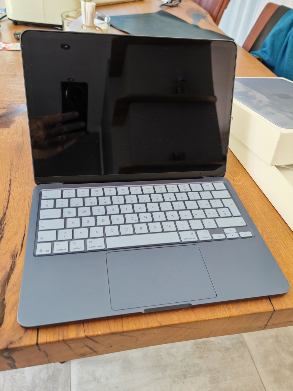 Apple Notebook: Macbook Neo Indigo CH – Nuovo e nell'imballaggio originale da Zäziwil venduto da gerbwa01