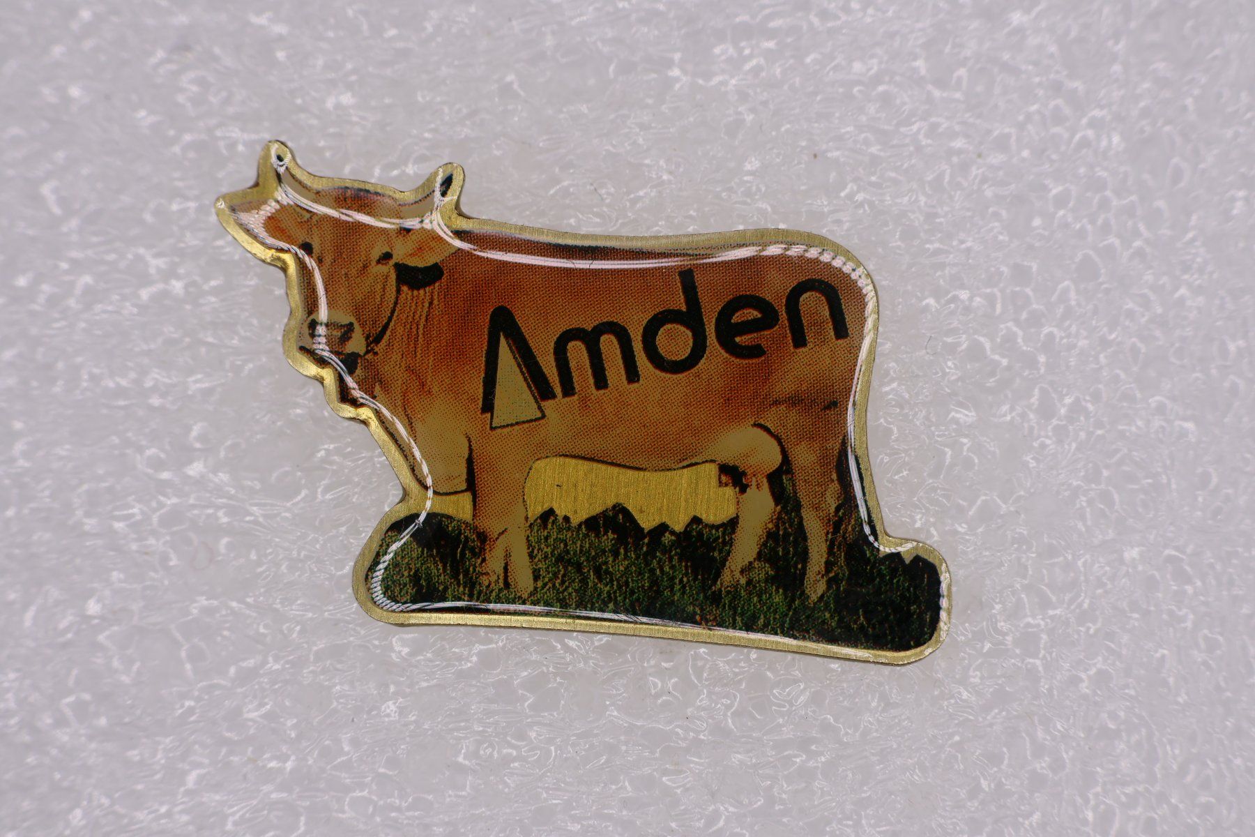 Placchette & Badge: Amden  mit Kuh – Usato da Winterthur venduto da Sammleroase