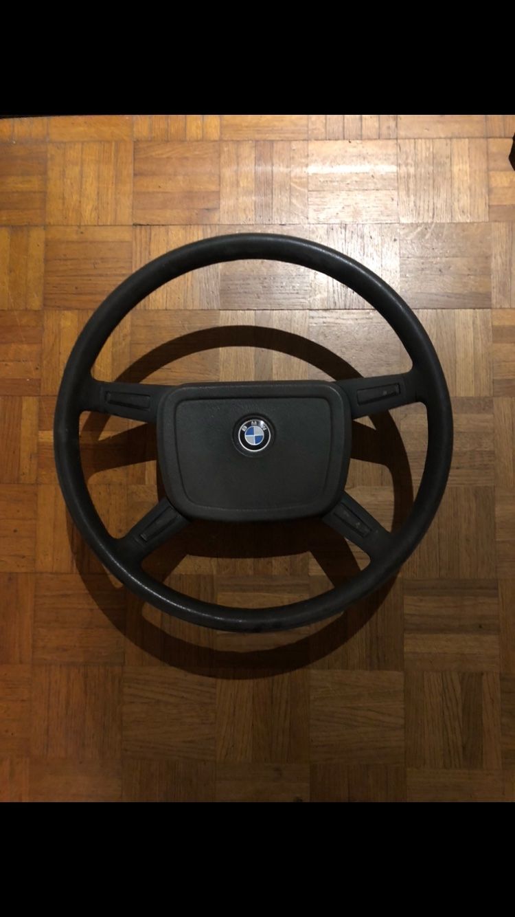 BMW Tutti pezzi di ricambio auto: BMW Original Lenkrad 1502 – Usato da AG venduto da mic_xj6s