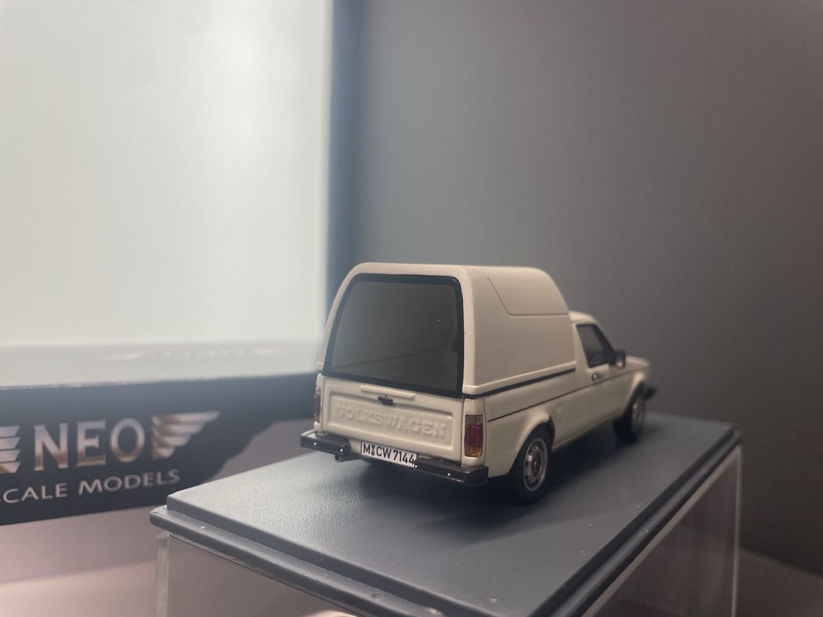 Volkswagen Modellini d'auto: Vw Caddy by Neo 1/43 – Nuovo e nell'imballaggio originale da Paradiso venduto da jovica1987 2