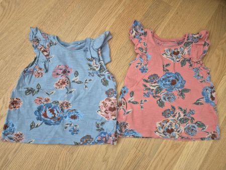 Next Sommer Tops, Grösse 98, Blumenmuster, Top Zustand!