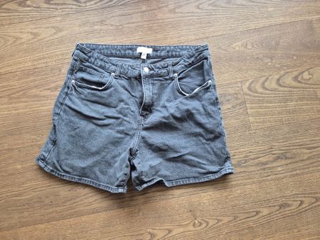 Damen Jeansshorts, grau, Gr. 44
