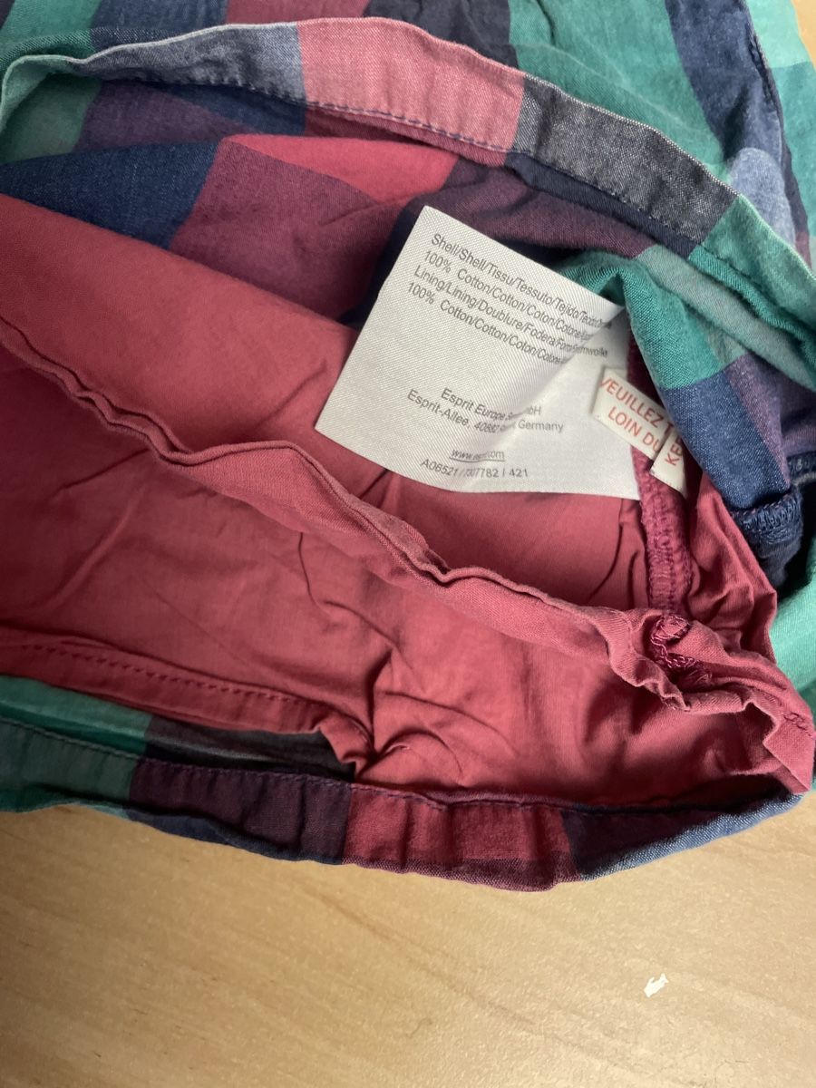 Esprit Vestiti & Gonne: Süsser Esprit Jupe Gr. 116 – Usato da Obergerlafingen venduto da cabo4 2