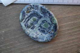 Kambaba    Daumenstein       –Edelsteinstube Rausverkauf