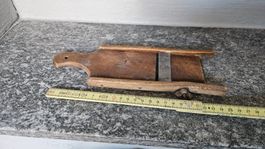 Vecchia grattugia in legno