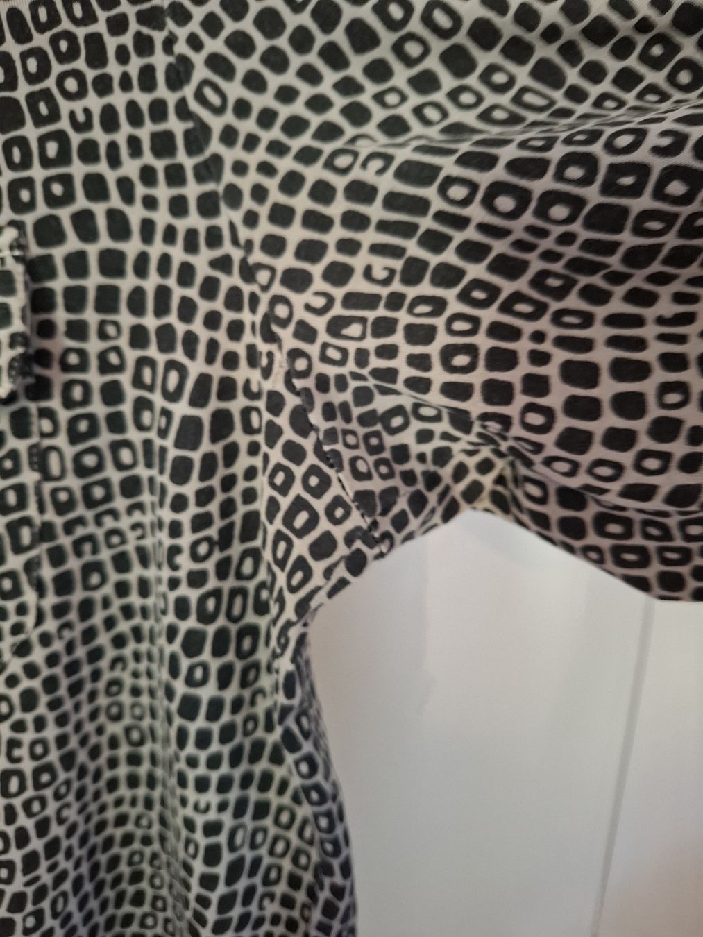 Gérard Darel Blusen: Blouse Darel T 44 – Gebraucht aus Choex von Papillons 2