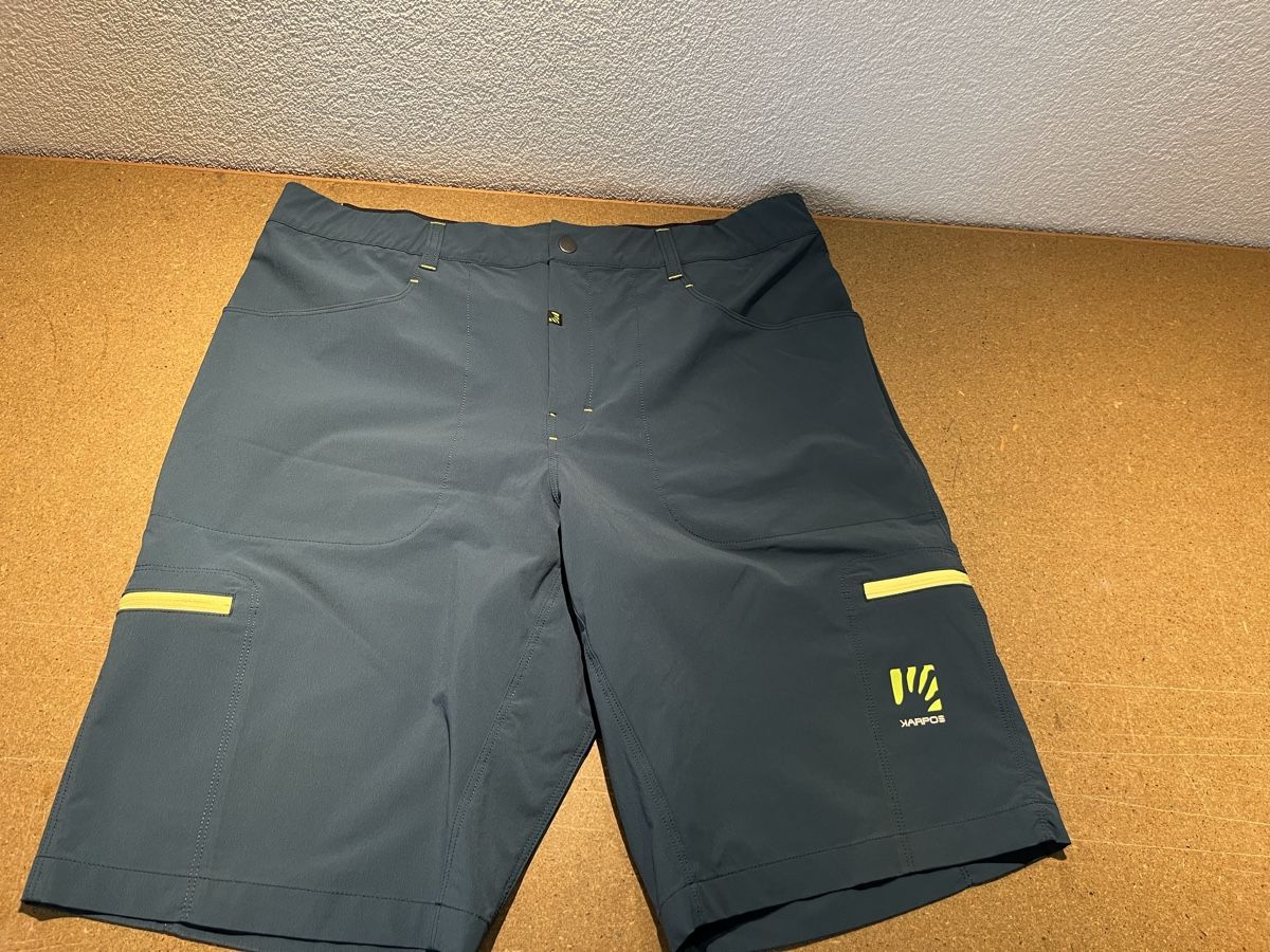 Hosen: kurze Wanderhose  von KARPOS Gr.54 – Neu (gemäss Beschreibung) aus Bülach von Papagei7