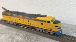 Life Like Union Pacific 928 Diesellok, H0 / DC / Digital