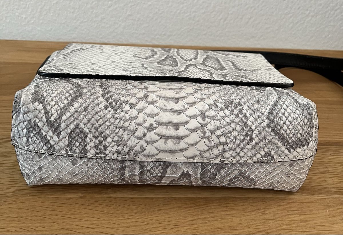 Borse da donna: Rebelle Ledertasche – Usato da Dübendorf venduto da Saxarok 2