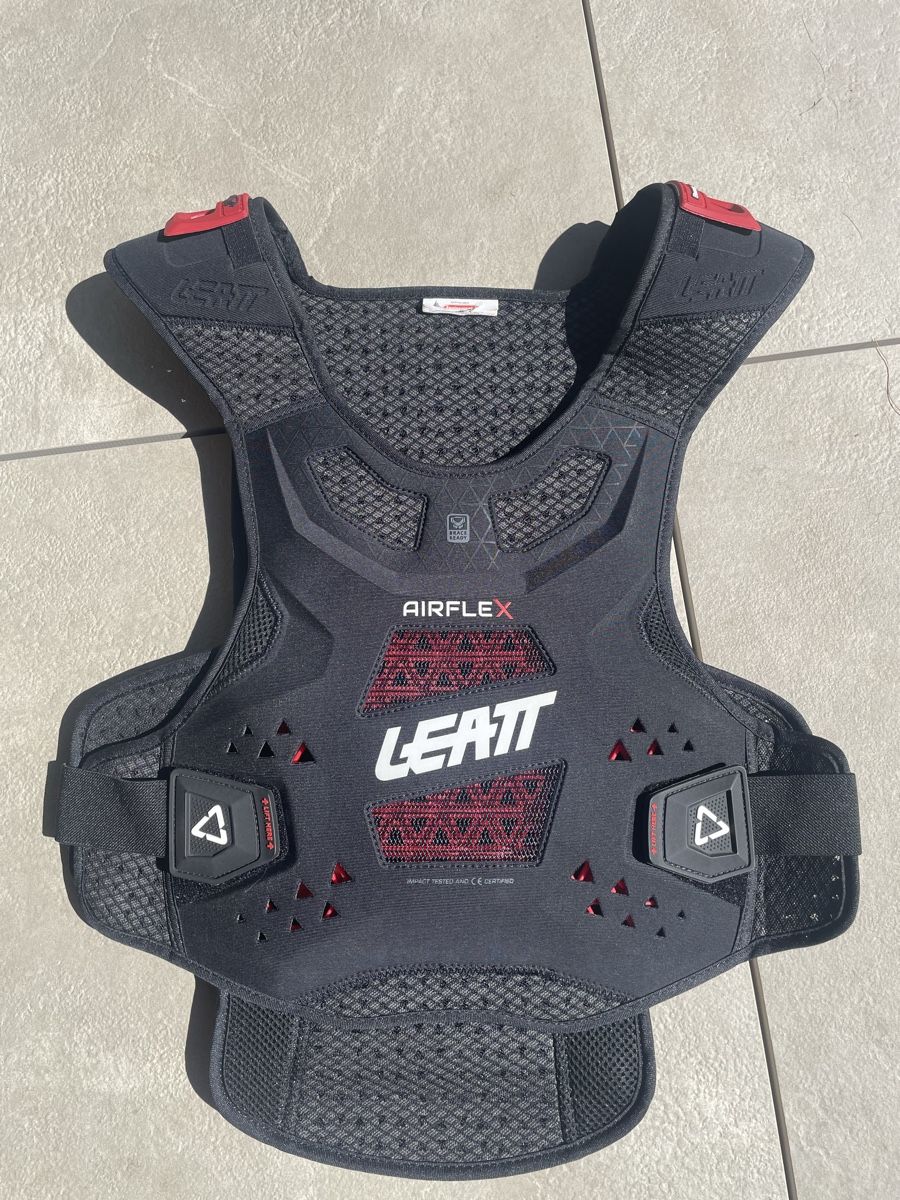Leatt Protections: Leatt Airflex Body Protektor Grösse M – D'occasion à Eschenz par MjriamP 4