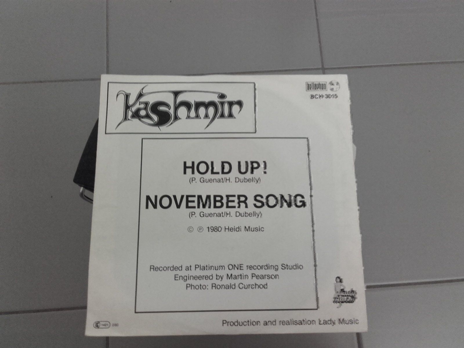 Dischi in vinile: Kashmir "Hold Up" Schweizer Single 1980 – Usato da Sempach venduto da Allmusic 1