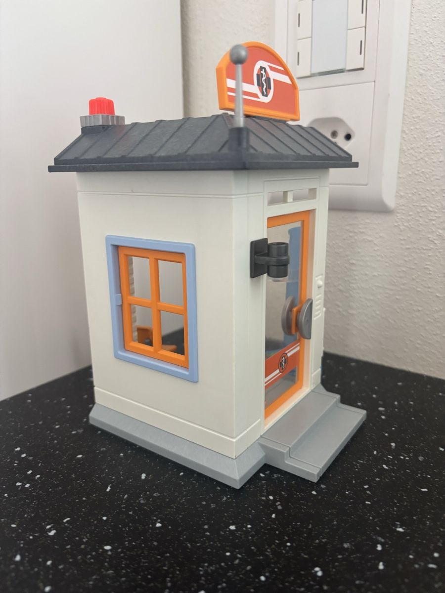 Playmobil Giocattoli: Playmobile - Spital Set mit Zubehör – Usato da Schaffhausen venduto da ValerieBelden 3
