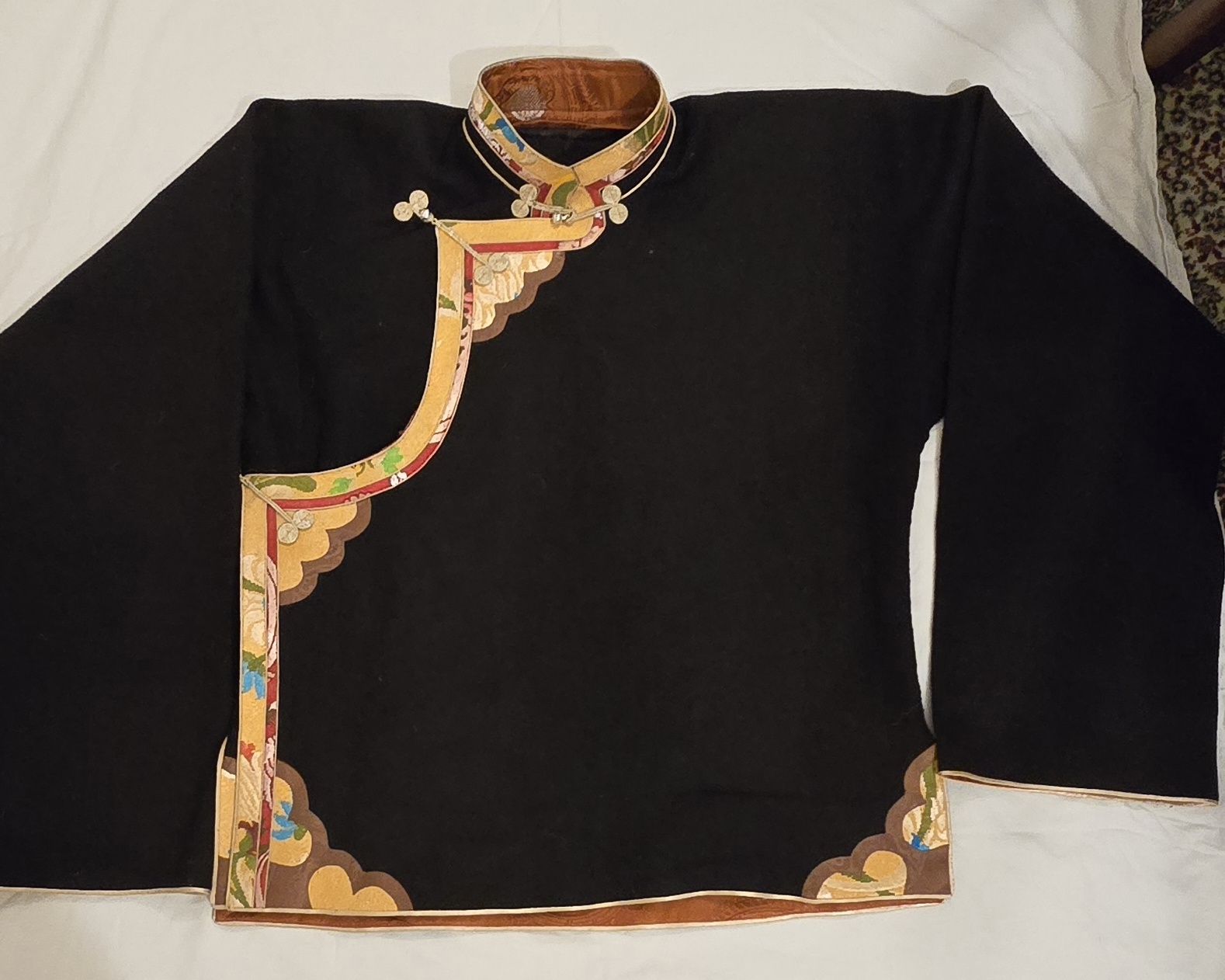 Altro in Moda uomo: Tibetsch traditionelles Kleider – Nuovo e nell'imballaggio originale da Zürich venduto da tcd_q9m5 4