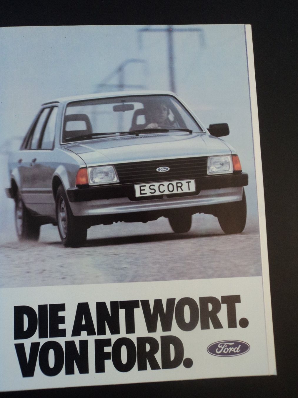 Ford Documenti: Prospekt Ford Escort mit XR3 – Usato da Schwarzenburg venduto da modelCARama 1