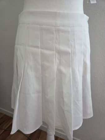 Faltenrock weiss Grösse S neu ohne Etikette