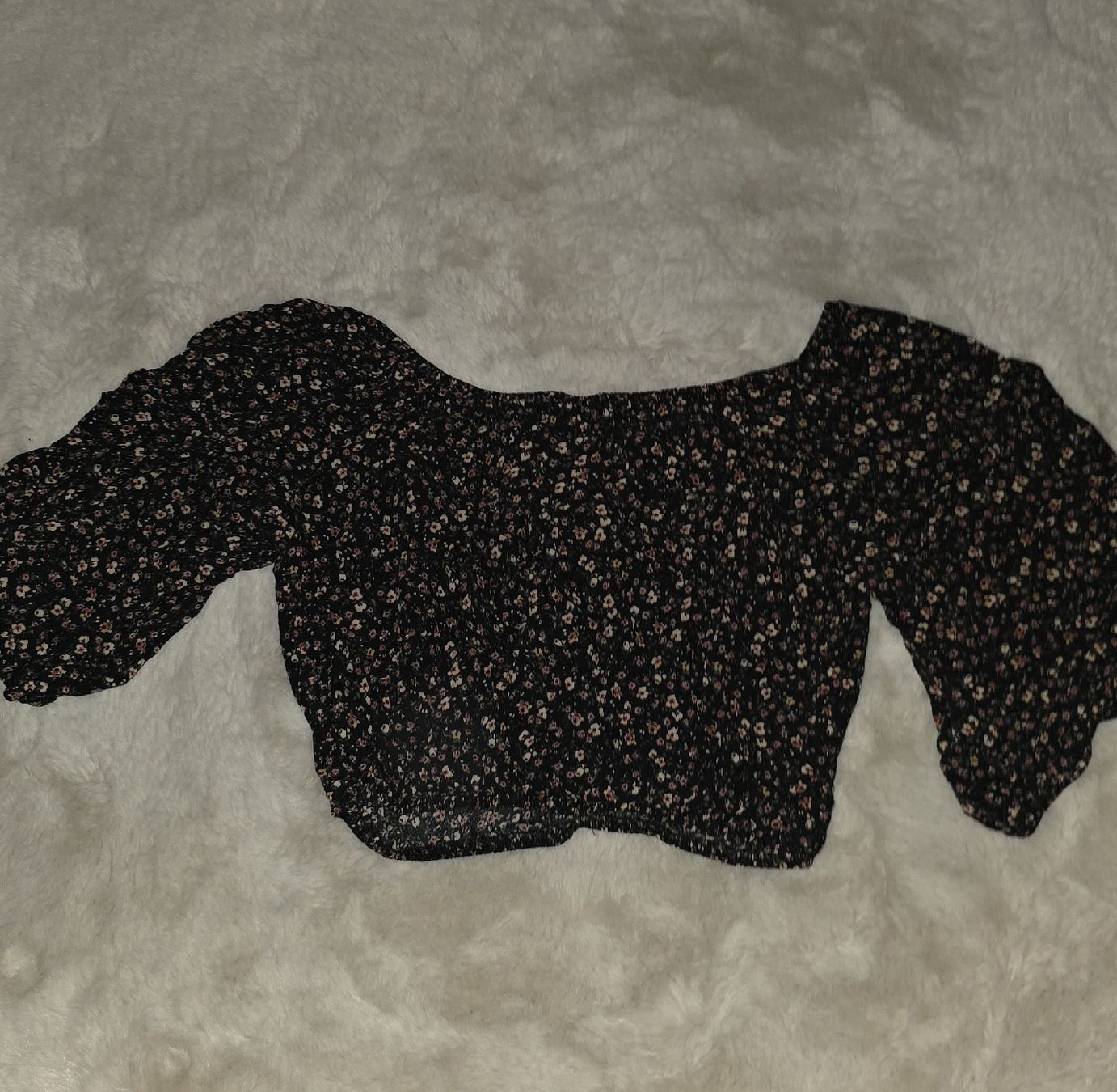 Top: Schickes Blümchen Top mit weiten Ärmeln - Grösse S/M – Usato da Wetzikon ZH venduto da secondhandsfashion 1