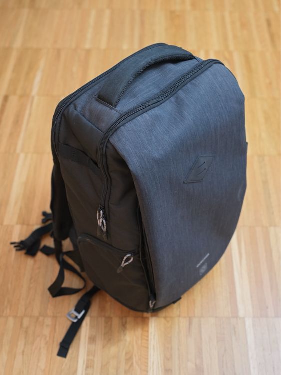 Decathlon Quechua Camera Backpack 30L (Gebraucht) in Zürich für CHF 35 ...