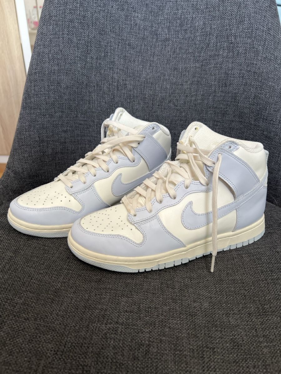 Nike Scarpe da uomo: Nike Dunk High Grösse 39 Top Zustand – Nuovo (secondo la descrizione) da Hombrechtikon venduto da ami_gj9b 1