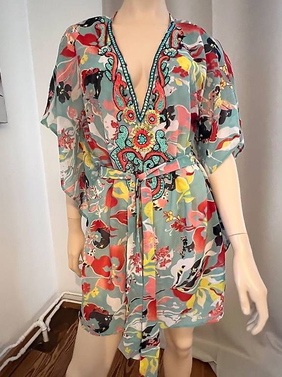 Vestiti: Strandkleid mit Blumenmuster, Grösse M, – Usato da Zürich venduto da ost_5sdl