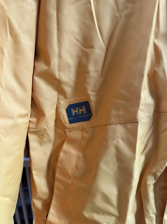 Helly Hansen Vestes: Outdoorjacke Helly Hansen - ungetragen – D'occasion à Allschwil par sas_ckk5 1