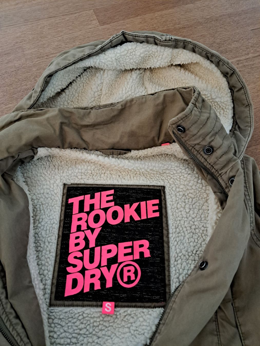 Superdry Giacche: Winterjacke Superdry – Usato da Gossau SG venduto da FabienneR01 3