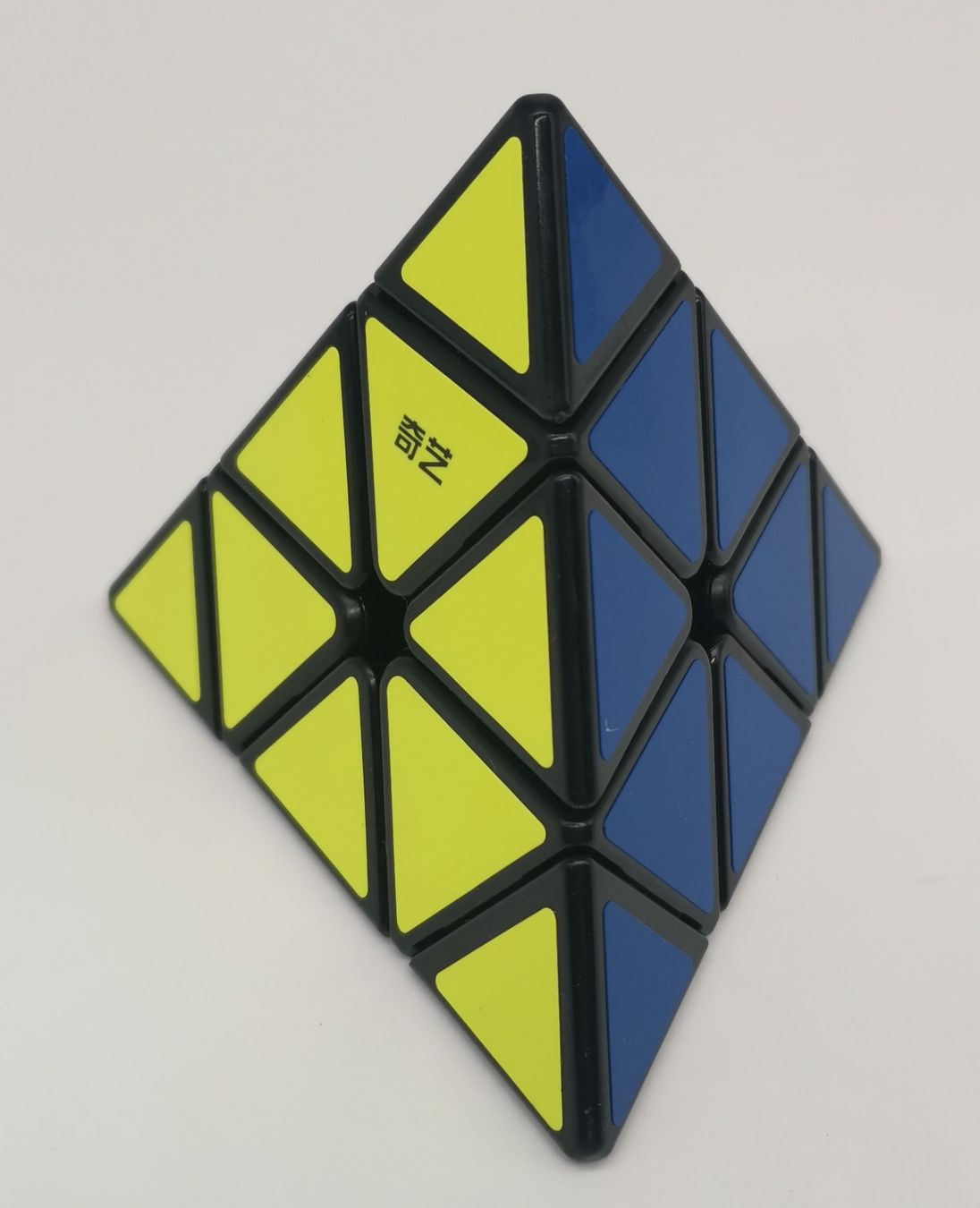 Giocattoli: Rubik's Cube / Pyramix (Pyramid Rubik's Cube) – Nuovo e nell'imballaggio originale da Niederglatt ZH venduto da RetroBros