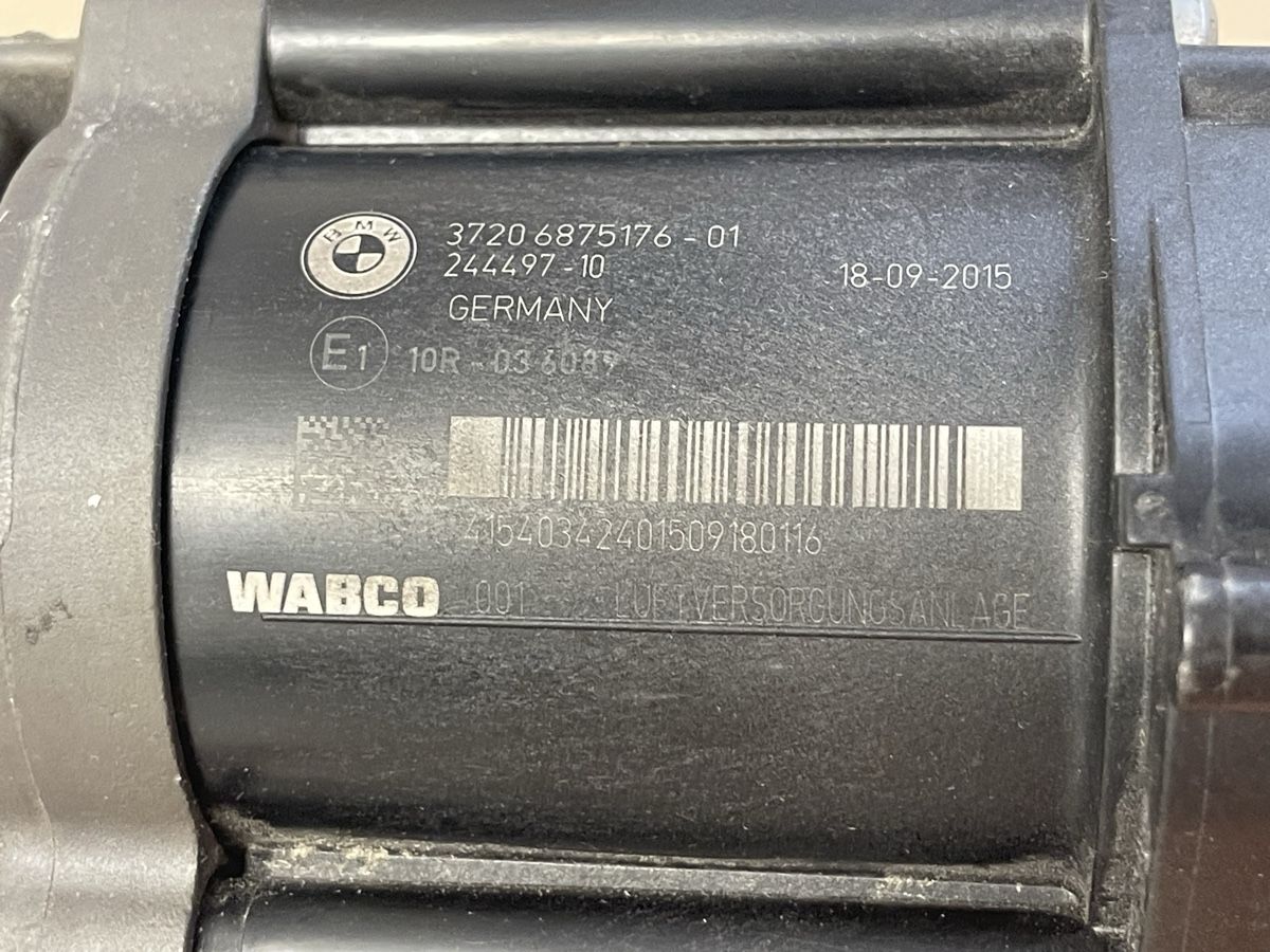 BMW Tutti pezzi di ricambio auto: BMW  Luftfederung Kompressor 37206875176-01 – Difettoso da Elsau venduto da isidobrany09 4