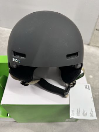 Ski Helm Anon