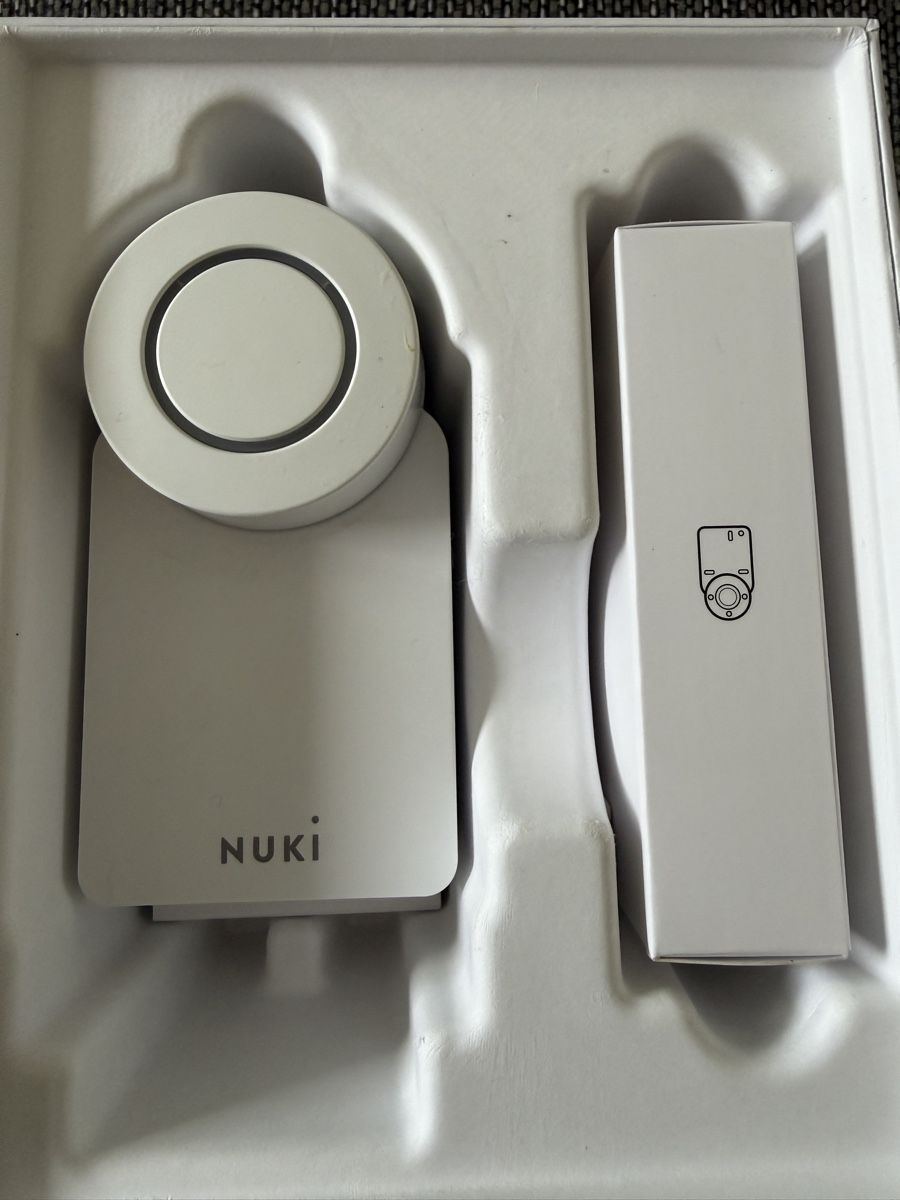 Nuki Lucchetti: Nuki Smart Lock Go 4.0 weiss neu OVP – Nuovo (secondo la descrizione) da Hombrechtikon venduto da Sternli2007 1