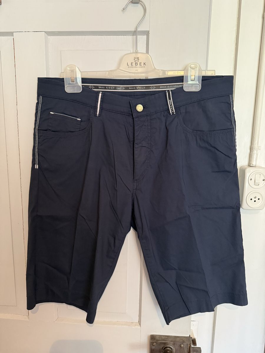 Brax Pantaloni: Brax Golf Shorts Grösse 52 – Usato da Uhwiesen venduto da Zimtsterndli89