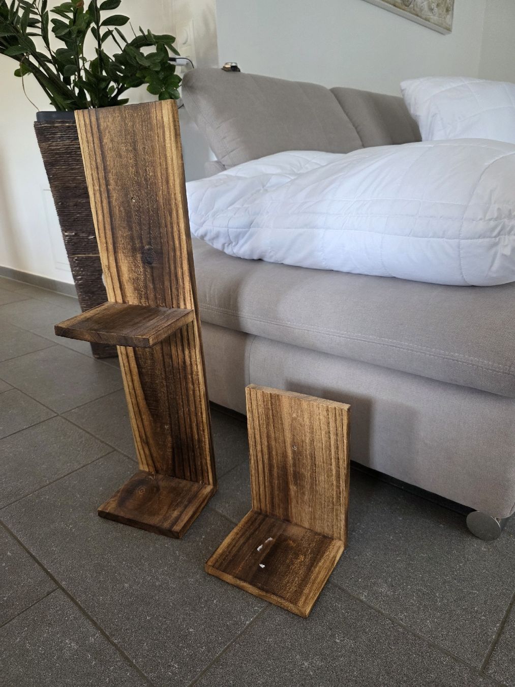 Scaffali: 2x Holz Wandregale - wunderschön rustikal – Usato da Klosters venduto da Sniggels 3