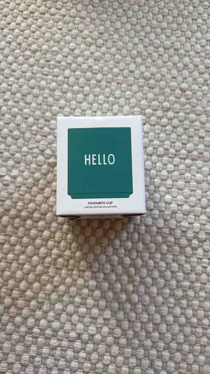 Portasapone: Favourite Cup Hello Design Limited Edition New – Nuovo e nell'imballaggio originale da Zürich venduto da mdoenier
