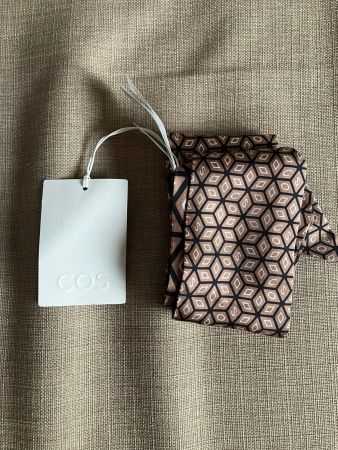 COS Foulard - NEU
