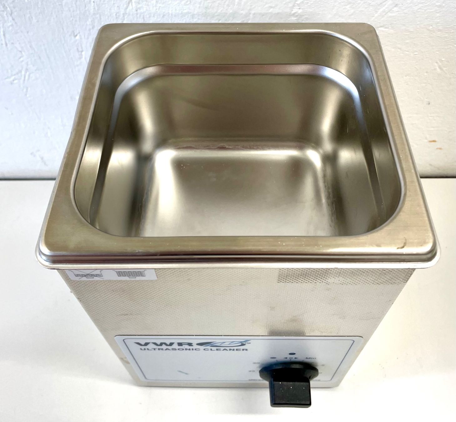 Attrezzature mediche: VWR Ultrasonic Cleaner USC200T – Usato da Niederdorf venduto da LeptonAG_Labor 4