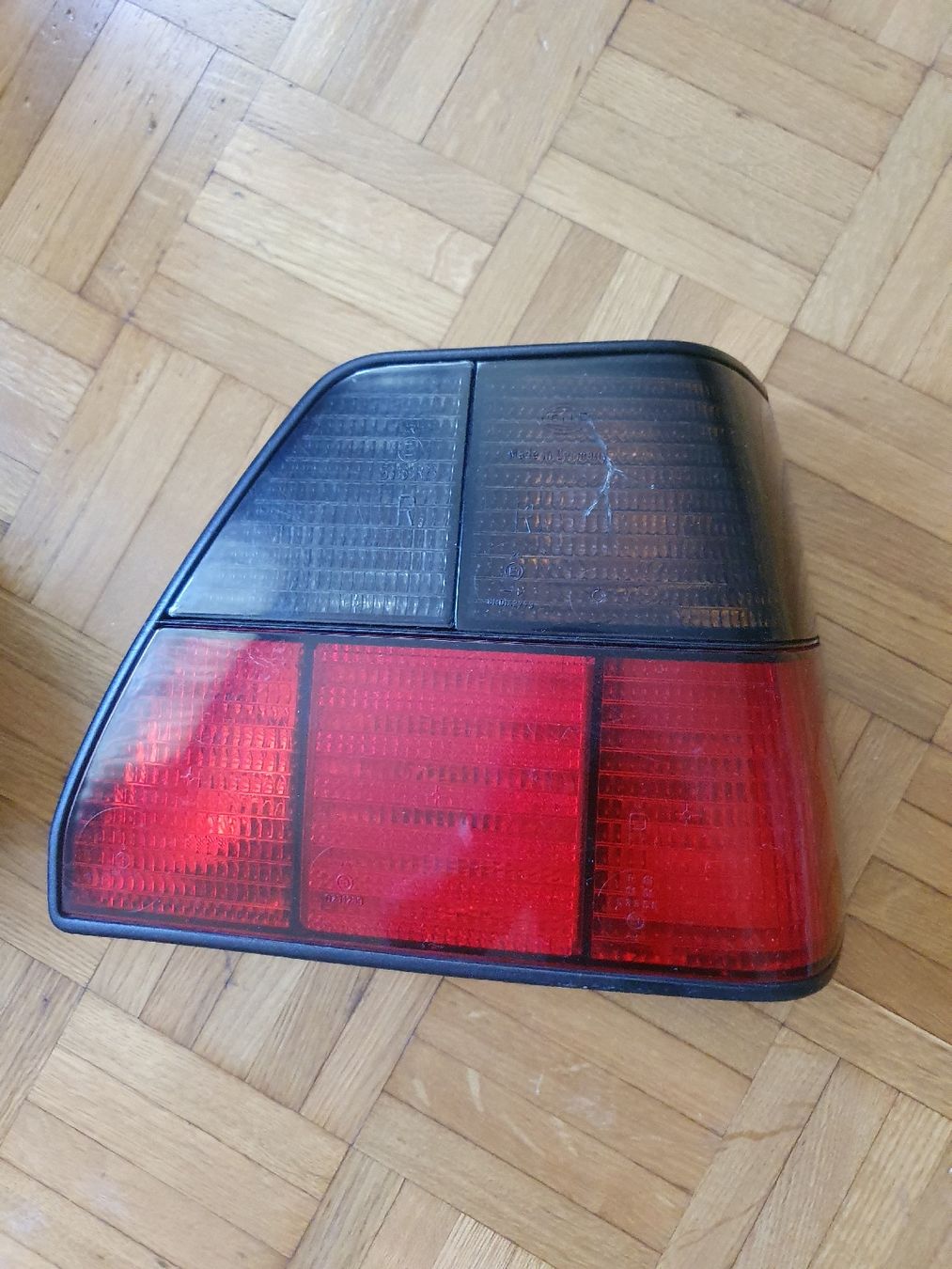 VW Fari: VW Golf 2 Hella Rückleuchten – Usato da Bern venduto da MsDreams 1