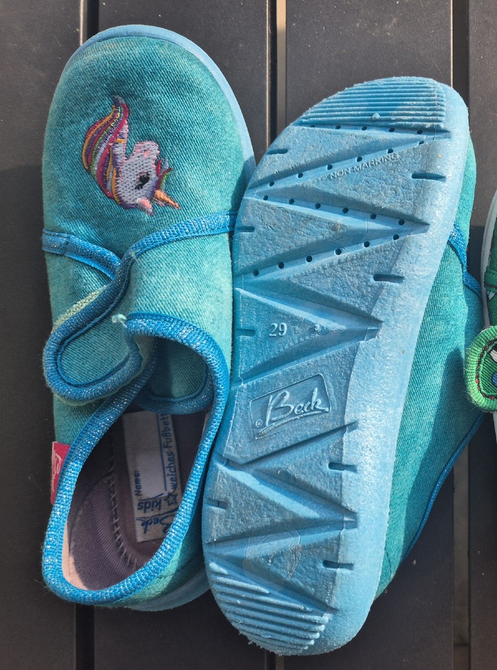 Schuhe für Mädchen: Hausschuhe von Beck – Gebraucht aus Obfelden von ste__ffi