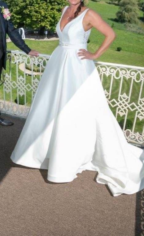 Kleider: Brautkleid – Gebraucht aus Scherz von san_6x85 3