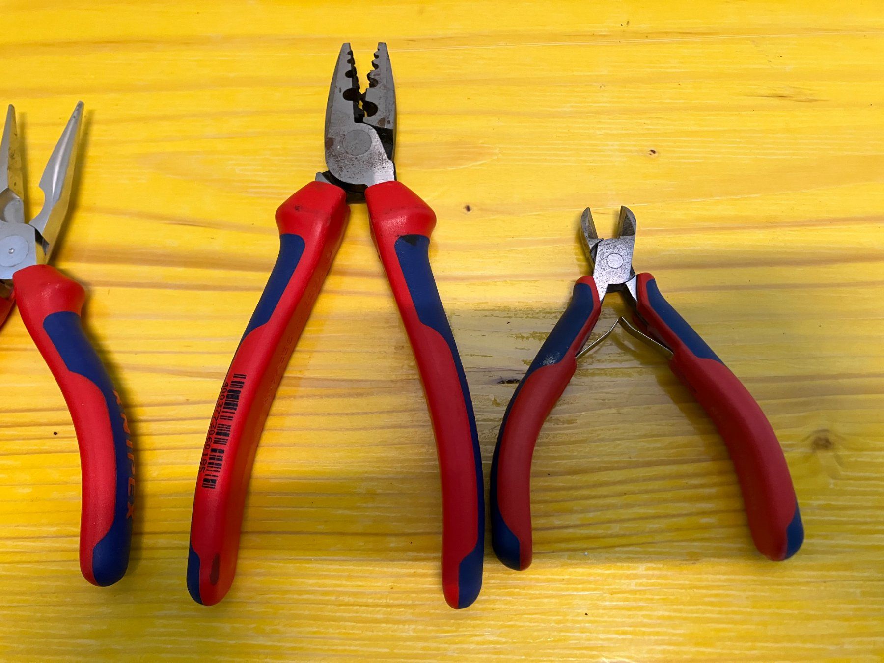 Knipex Alle Werkzeuge: Post. div. Knipex Zangen ab 1.- – Gebraucht aus Lichtensteig von Buy24International 1