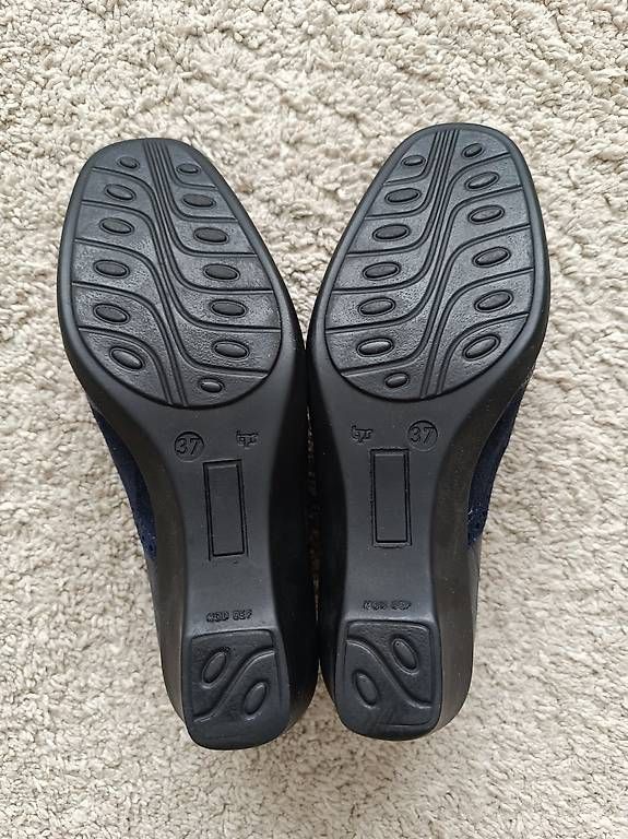 Scarpe da donna: Damenschuhe – Usato da Rudolfstetten venduto da Fotorobi 2